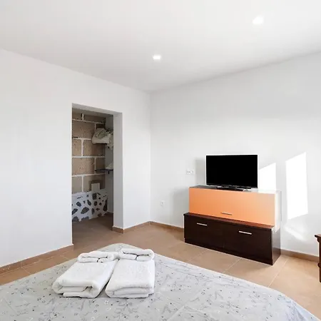 Eva グラナディージャ・デ・アボナ